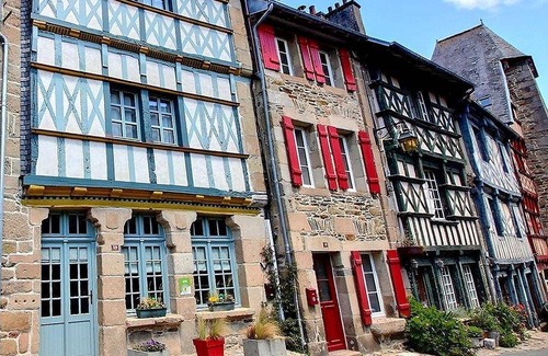 Treguier House | 108 m² Gîte ∙ 3 bedrooms ∙ 6 guests