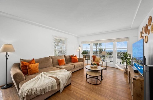 Point Loma Heights House | 108 m² House ∙ 2 bedrooms ∙ 4 guests