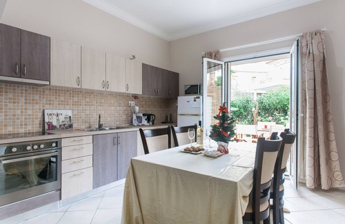 Palaio Faliro House | 10min from Athens Riviera and Athens City Center