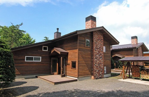 Kita Karuizawa RV Rental | 11 Fireplace Grill Cottage Gourmet/Agatsuma County Gunma