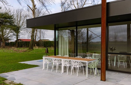 Ledegem House | 11 m² House ∙ 5 bedrooms ∙ 14 guests