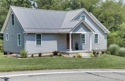 Racine House | 11 Mi to McConnells Mill Home Near Ellwood City