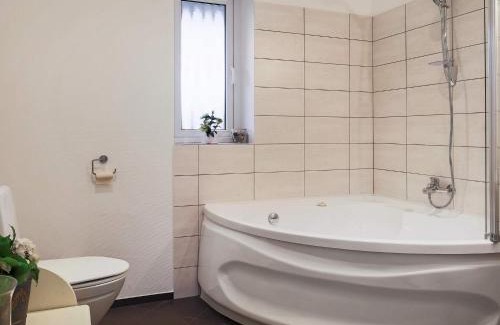 Bøtø By House | 11 person holiday home in Væggerløse-By Traum
