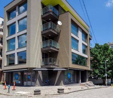 Vitosha District Apartment | 110 m² Apartment ∙ 2 bedrooms ∙ 6 guests