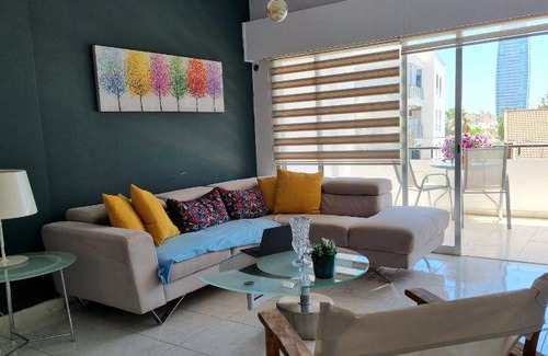 Limassol Apartment | 110 m² Apartment ∙ 2 bedrooms ∙ 6 guests
