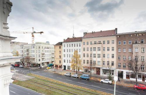 Prenzlauer Berg Apartment | 110 m² Apartment ∙ 3 bedrooms ∙ 8 guests