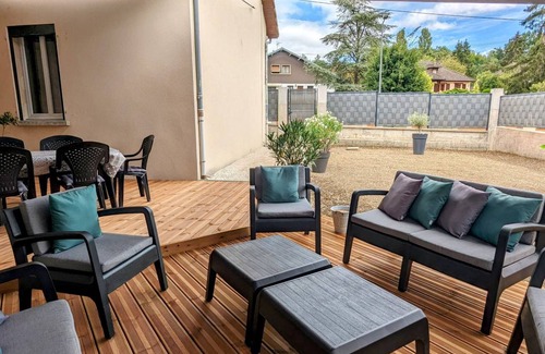 Menetreux-le-Pitois Cottage | 110 m² Cabin ∙ 4 bedrooms ∙ 8 guests
