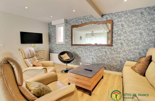 Port-Louis House | 110 m² Gîte ∙ 3 bedrooms ∙ 6 guests