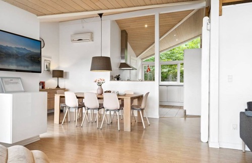 Skødshoved Strand House | 110 m² House ∙ 1 bedroom ∙ 8 guests