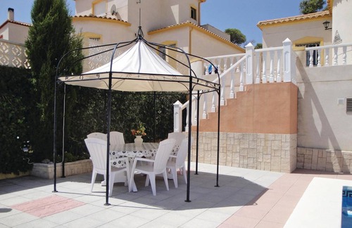 Castalla House | 110 m² House ∙ 3 bedrooms ∙ 6 guests