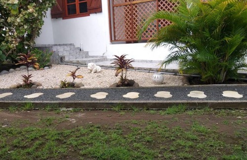 Pointe-Noire House | 110 m² House ∙ 3 bedrooms ∙ 6 guests