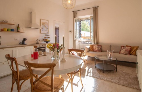 Anzio Villa | 110 m² Villa ∙ 1 bedroom ∙ 8 guests