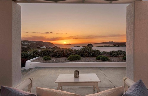 Akrotiri House | 111 m² House ∙ 3 bedrooms ∙ 6 guests