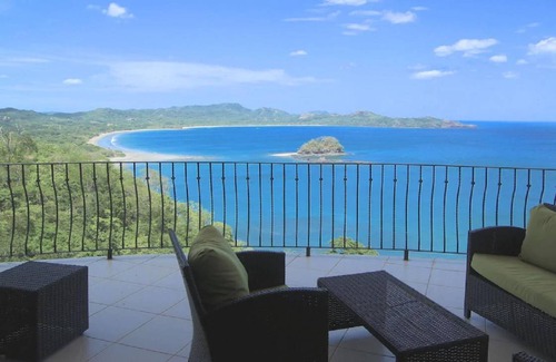 Playa Flamingo Apartment | 112 m² Apartment ∙ 2 bedrooms ∙ 4 guests