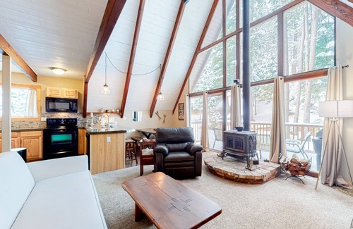 Mountain View Estates House | 112 m² House ∙ 2 bedrooms ∙ 6 guests