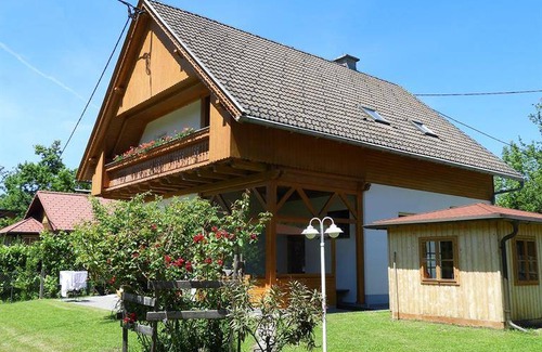Klagenfurt am Woerthersee Apartment | 113 m² Apartment ∙ 3 bedrooms ∙ 6 guests
