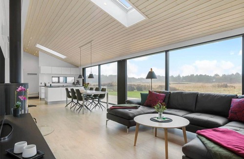 Lokken House | 115 m² House ∙ 4 bedrooms ∙ 7 guests