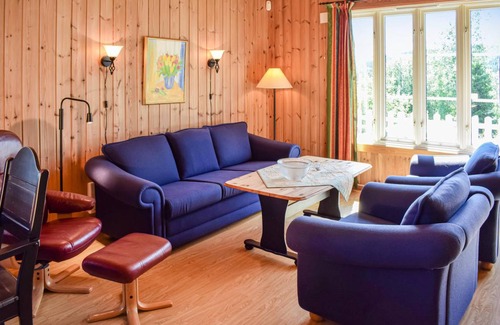 Gjovik House | 115 m² House ∙ 3 bedrooms ∙ 4 guests
