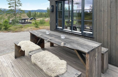 Grondalen House | 118 m² House ∙ 4 bedrooms ∙ 11 guests