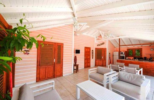 Pointe-Noire House | 119 m² House ∙ 2 bedrooms ∙ 4 guests
