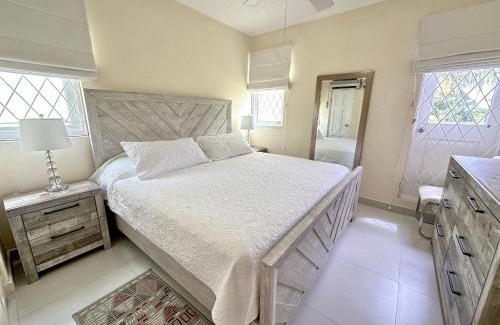 Blue Waters Apartment | 12 Foursquare Rockley Golf & Country Club