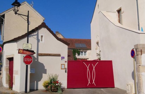 Chenove Hotel | 12 m² Hotel ∙ 1 bedroom ∙ 2 guests