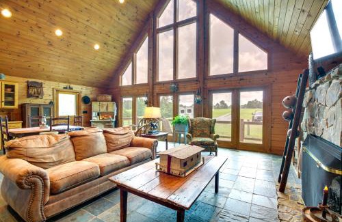 Republican Grove House | 12 Mi to Staunton River Nathalie Cabin with Deck