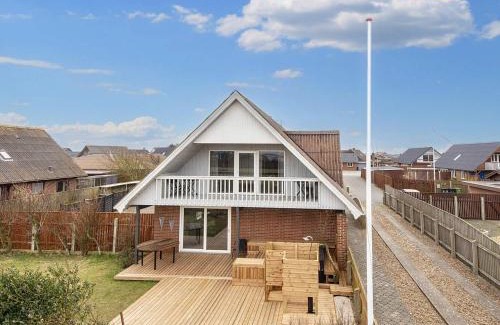 Thyboron House | 12 person holiday home in Thyborøn-By Traum