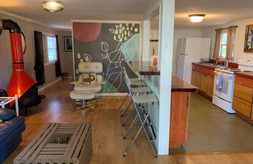 Inglis Cabin | 12) Writer's Cottage