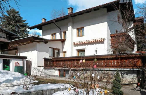 Imst Apartment | 120 m² Apartment ∙ 4 bedrooms ∙ 8 guests