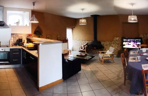 Marchesieux House | 120 m² Gîte ∙ 3 bedrooms ∙ 8 guests