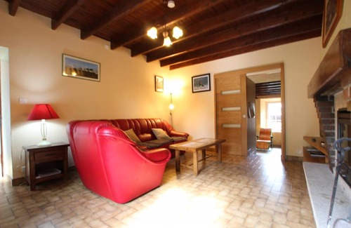 Servigny House | 120 m² Gîte ∙ 3 bedrooms ∙ 6 guests