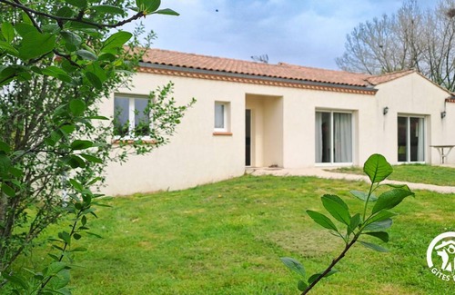 Denat House | 120 m² Gîte ∙ 3 bedrooms ∙ 6 guests