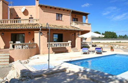 Santa Margalida House | 120 m² House ∙ 4 bedrooms ∙ 10 guests