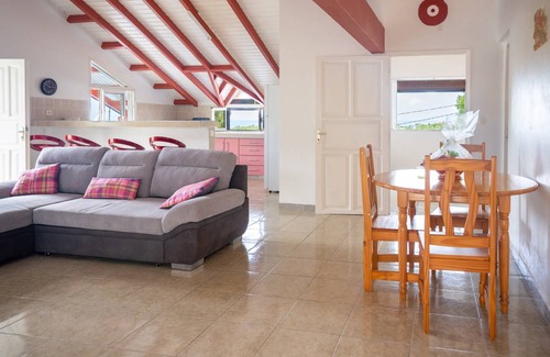 Marigot House | 120 m² House ∙ 2 bedrooms ∙ 5 guests
