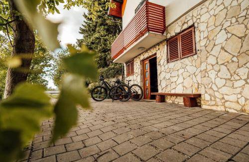 Majsperk House | 120 m² House ∙ 2 bedrooms ∙ 5 guests