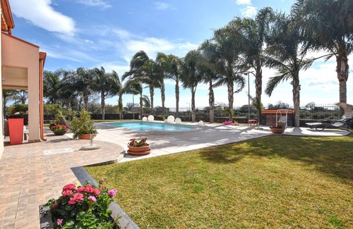 Acireale House | 120 m² Maisonette ∙ 2 bedrooms ∙ 6 guests