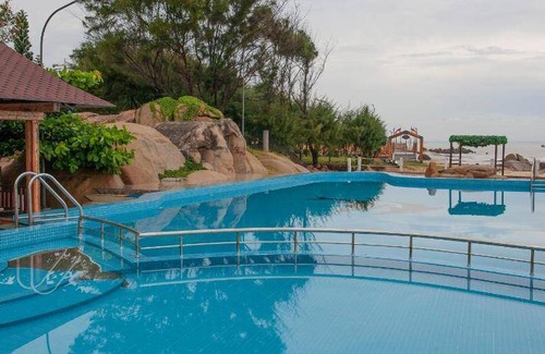 Long Hai Resort | 120 m² Resort ∙ 3 bedrooms ∙ 6 guests