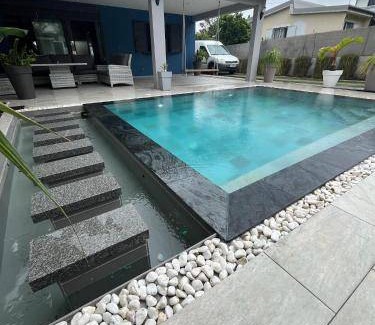 Entre-Deux Villa | 120 m² Villa ∙ 3 bedrooms ∙ 6 guests
