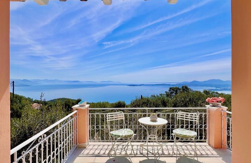 Spartylas Villa | 120 m² Villa ∙ 3 bedrooms ∙ 6 guests