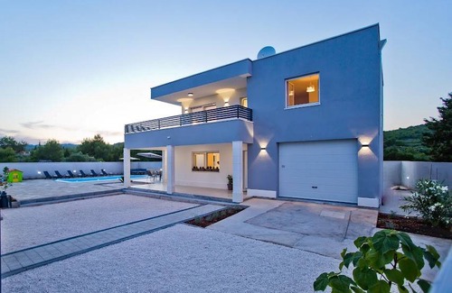 Bogomolje Villa | 120 m² Villa ∙ 3 bedrooms ∙ 6 guests