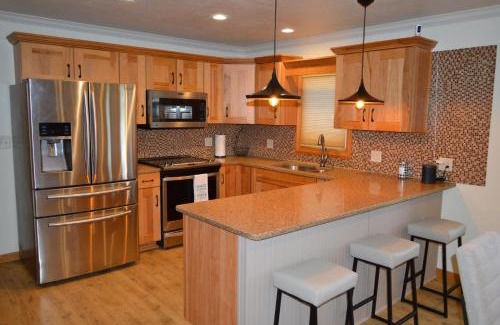 West Okoboji Villa | 1202 Dakota Dr
