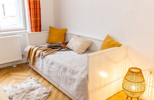 Belso-Ferencvaros Resort | 124 m² Private room ∙ 1 bedroom ∙ 1 guest