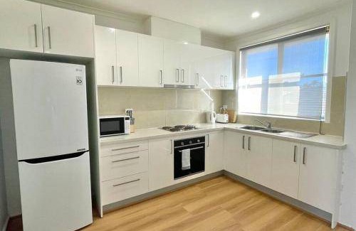 Dandenong Apartment | 126 m² Apartment ∙ 2 bedrooms ∙ 5 guests