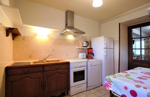 Domecy-sur-le-Vault Cottage | 128 m² Cabin ∙ 3 bedrooms ∙ 8 guests