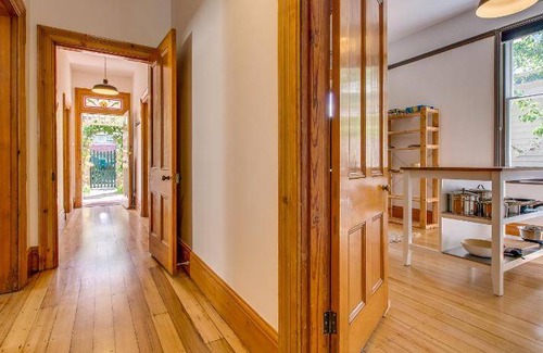 North Hobart House | 129 m² House ∙ 3 bedrooms ∙ 7 guests