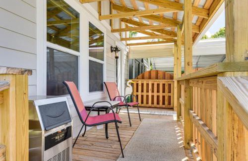 Panama City House | 13 Mi to St Andrews State Park Cabin with Patio!
