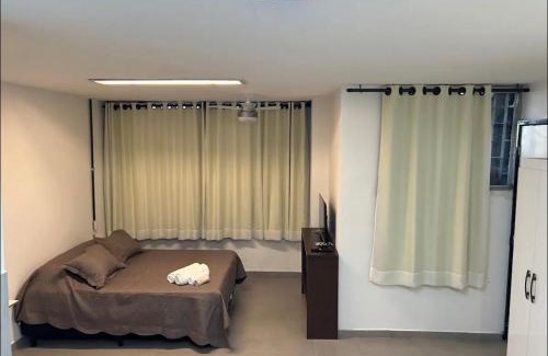 Funcionarios Apartment | 13 Studio completo, perto TRT, Smartfit, Life Center, cozinha