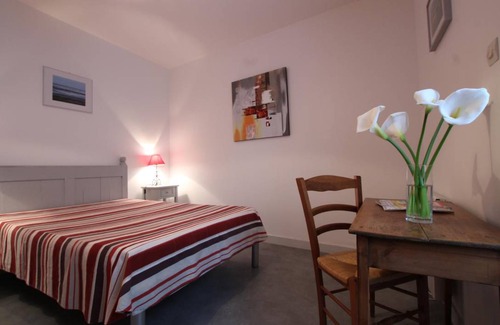 Saint-Christophe-du-Foc House | 130 m² Gîte ∙ 4 bedrooms ∙ 10 guests
