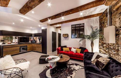 Old Lyon Apartment | 130 m² Apartment ∙ 6 bedrooms ∙ 11 guests